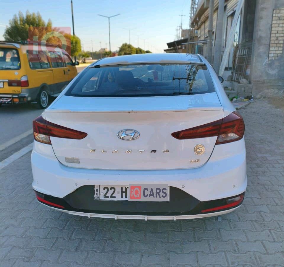 هيونداي النترا